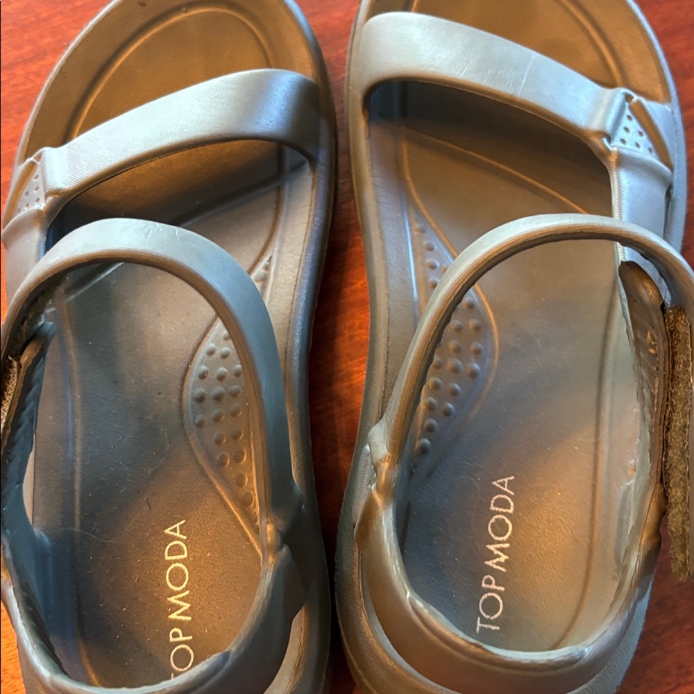 TomModa Sandals - Picture 3 of 5